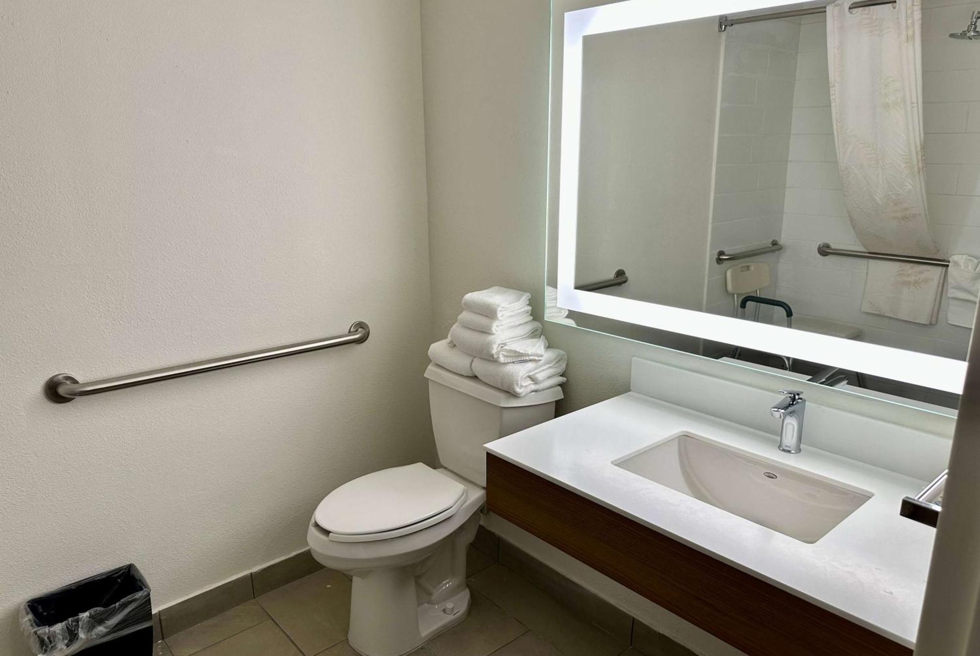 Hotel Microtel Inn&suites Dia Denver