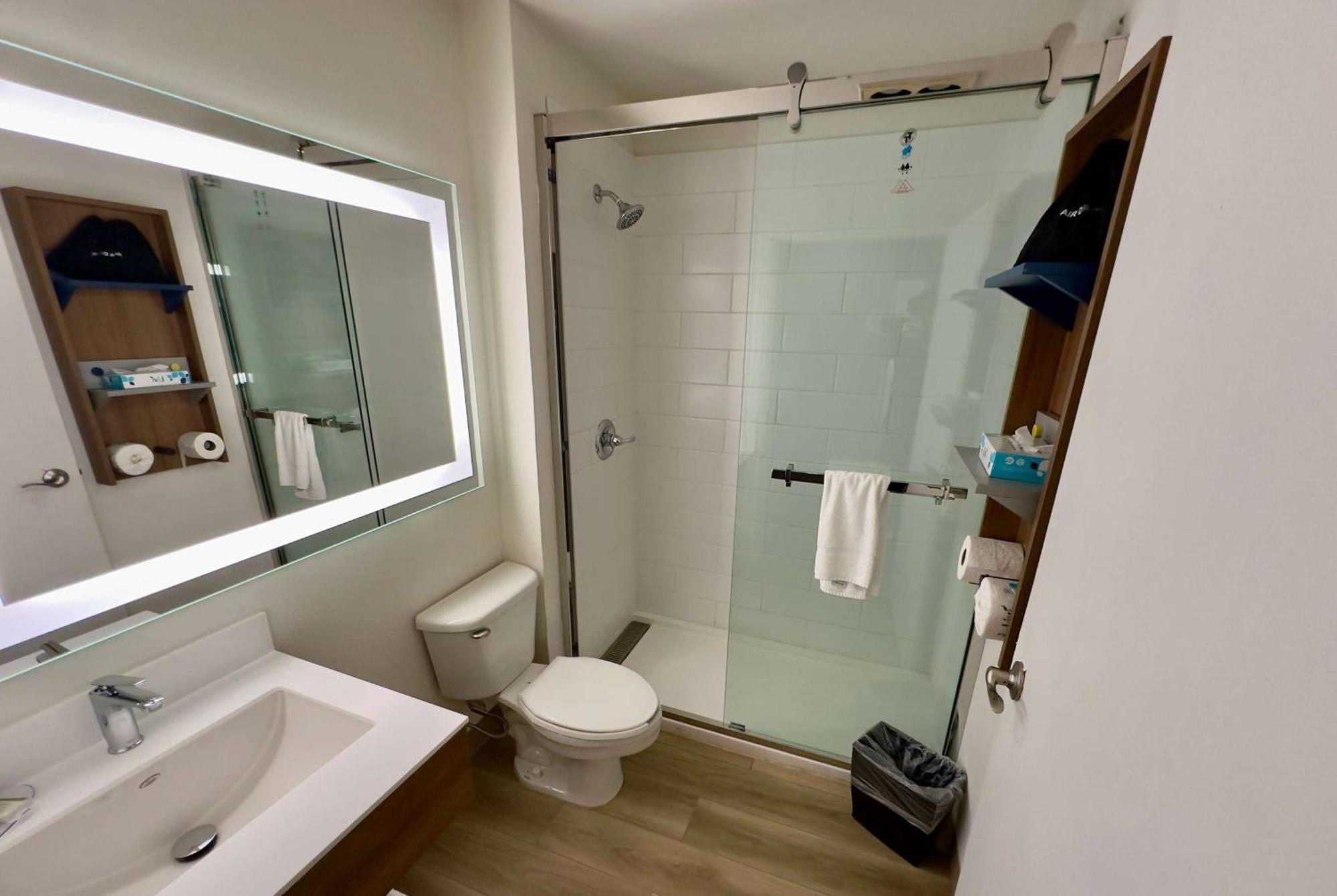 Microtel & By Wyndham Airport Hotel DEN